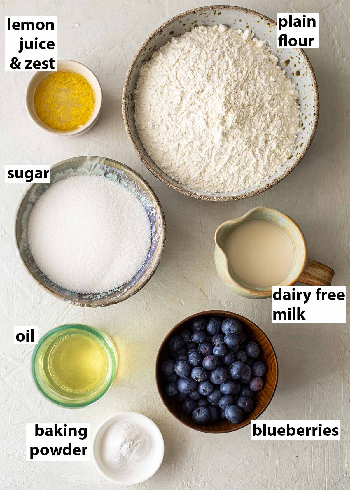 Flatlay of 7 ingredients for easy cake.